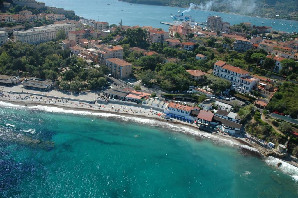 Hotel Crystal Portoferraio Exteriér fotografie