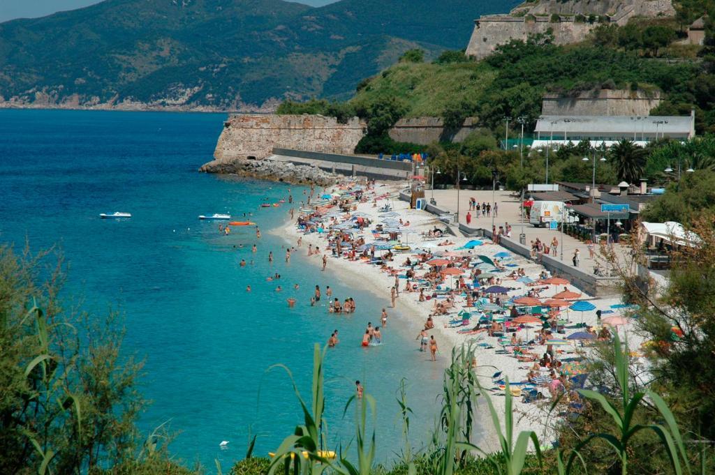 Hotel Crystal Portoferraio Exteriér fotografie
